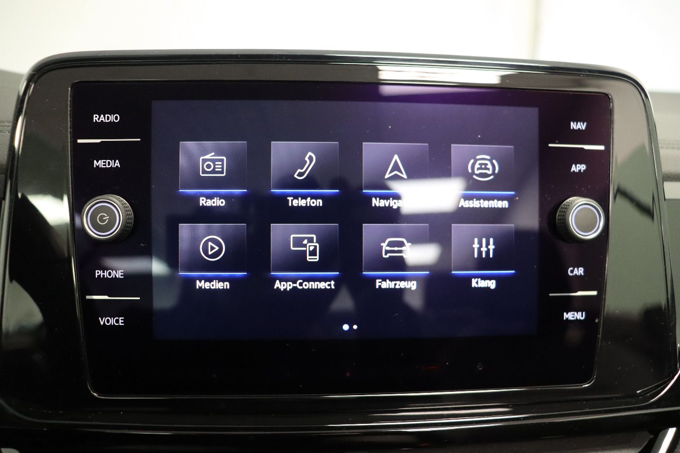 Fahrzeug autohaus mense Fahrzeugabbildung Volkswagen T-Roc Cabriolet 1.5 TSI DSG R-line IQ.Light|ACC