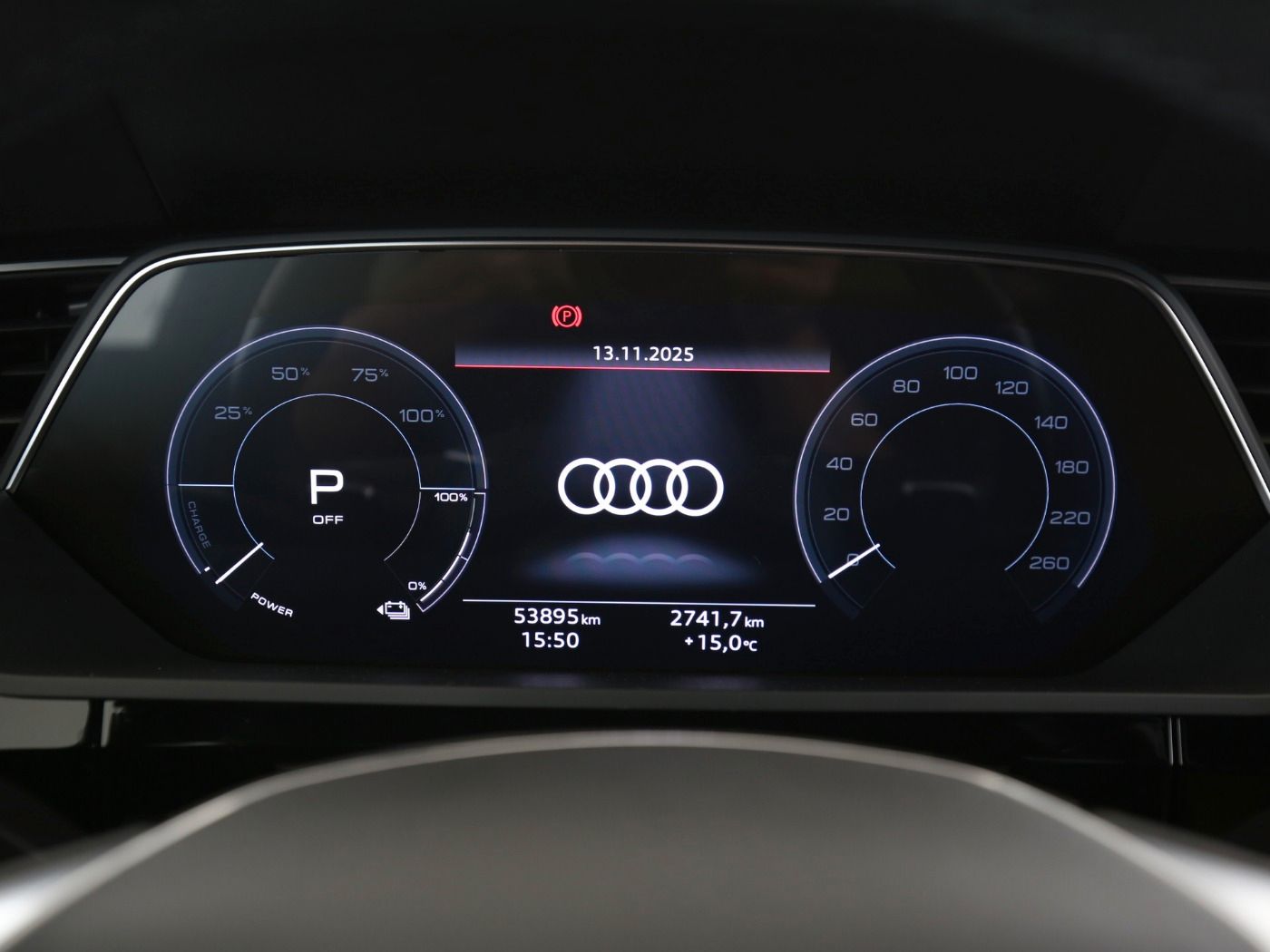 Fahrzeug autohaus mense Fahrzeugabbildung Audi e-tron 50 quattro AHK|Luft|Standhzg|LED|Navi|PDC