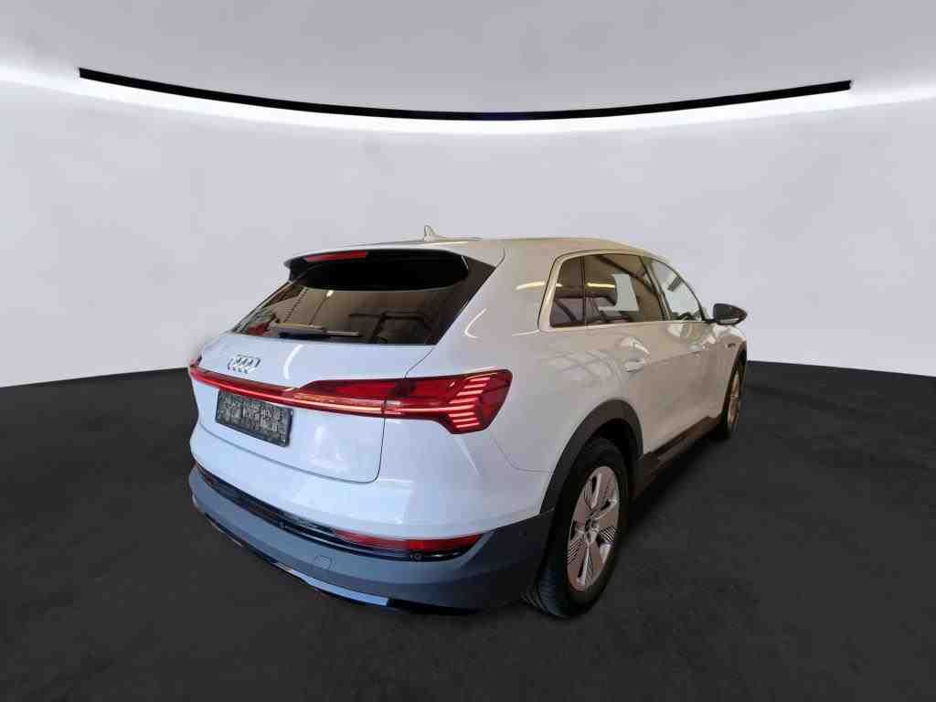 Fahrzeug autohaus mense Fahrzeugabbildung Audi e-tron 50 quattro