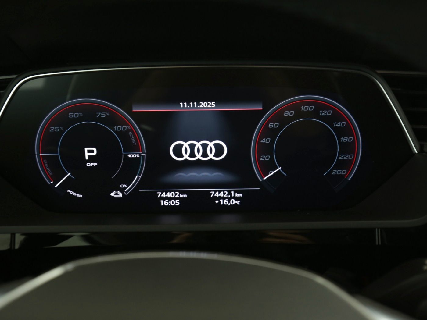 Fahrzeug autohaus mense Fahrzeugabbildung Audi e-tron 55 quattro advanced CarPlay|AHK|Luft