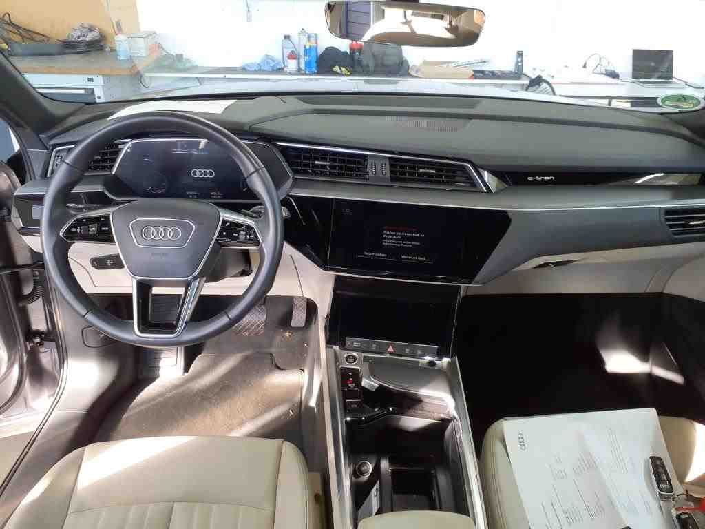 Fahrzeugabbildung Audi e-tron 55 quattro Matrix|B&O|CarPlay|HUD|Luft