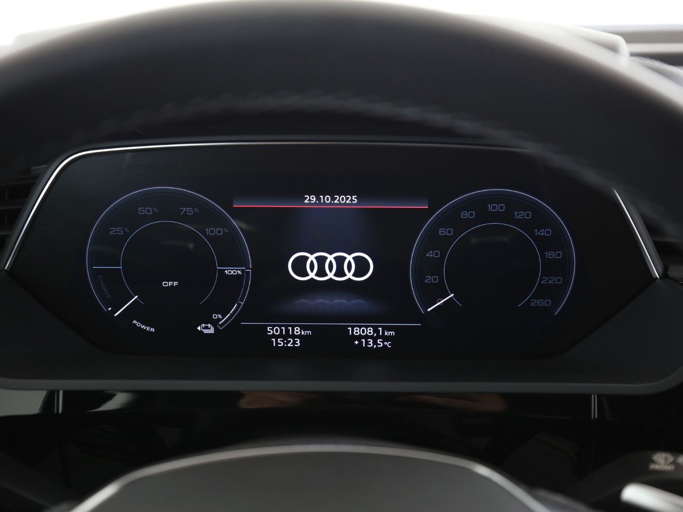 Fahrzeugabbildung Audi e-tron 50 quattro