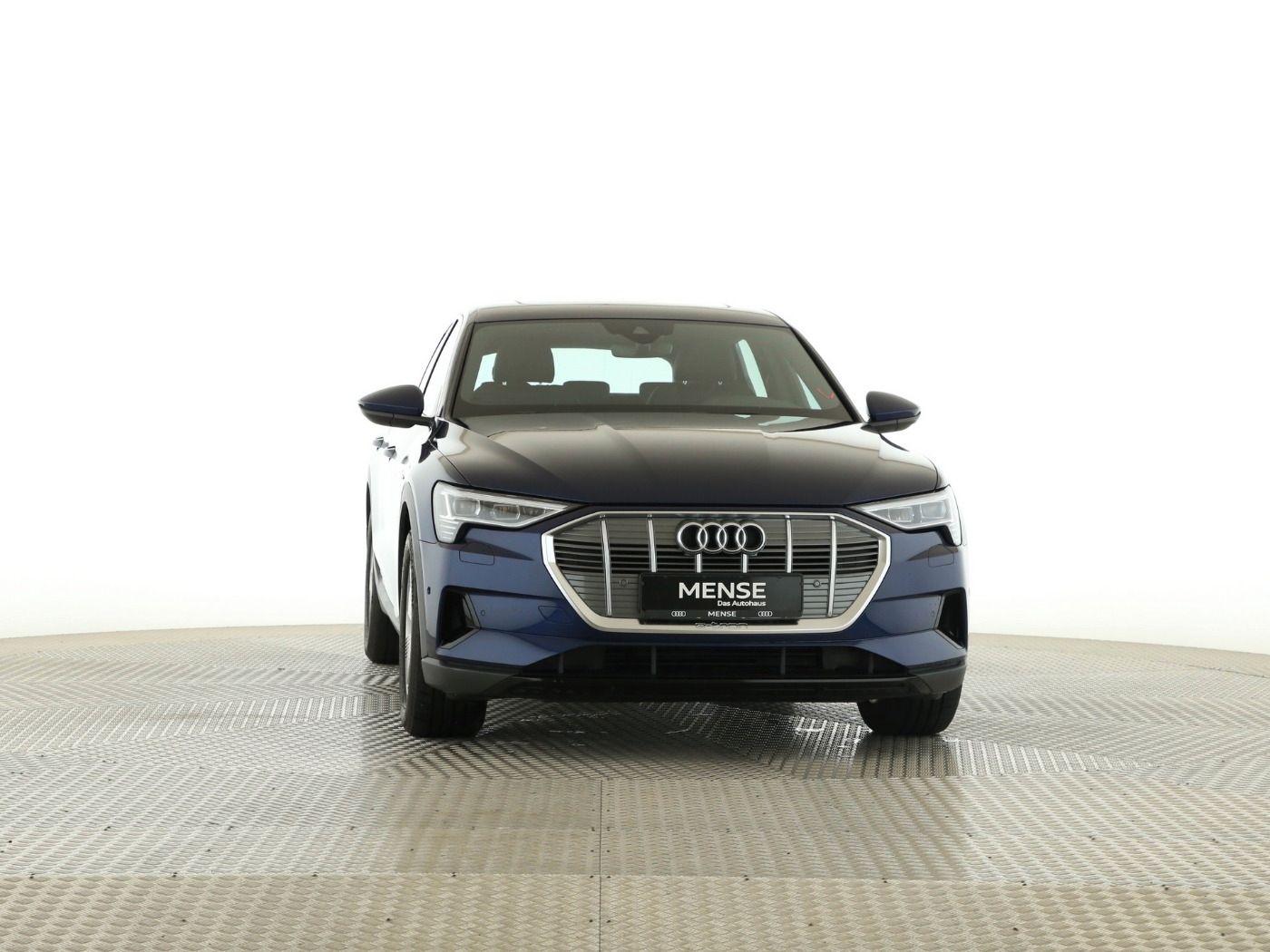 Fahrzeugabbildung Audi e-tron 50 quattro