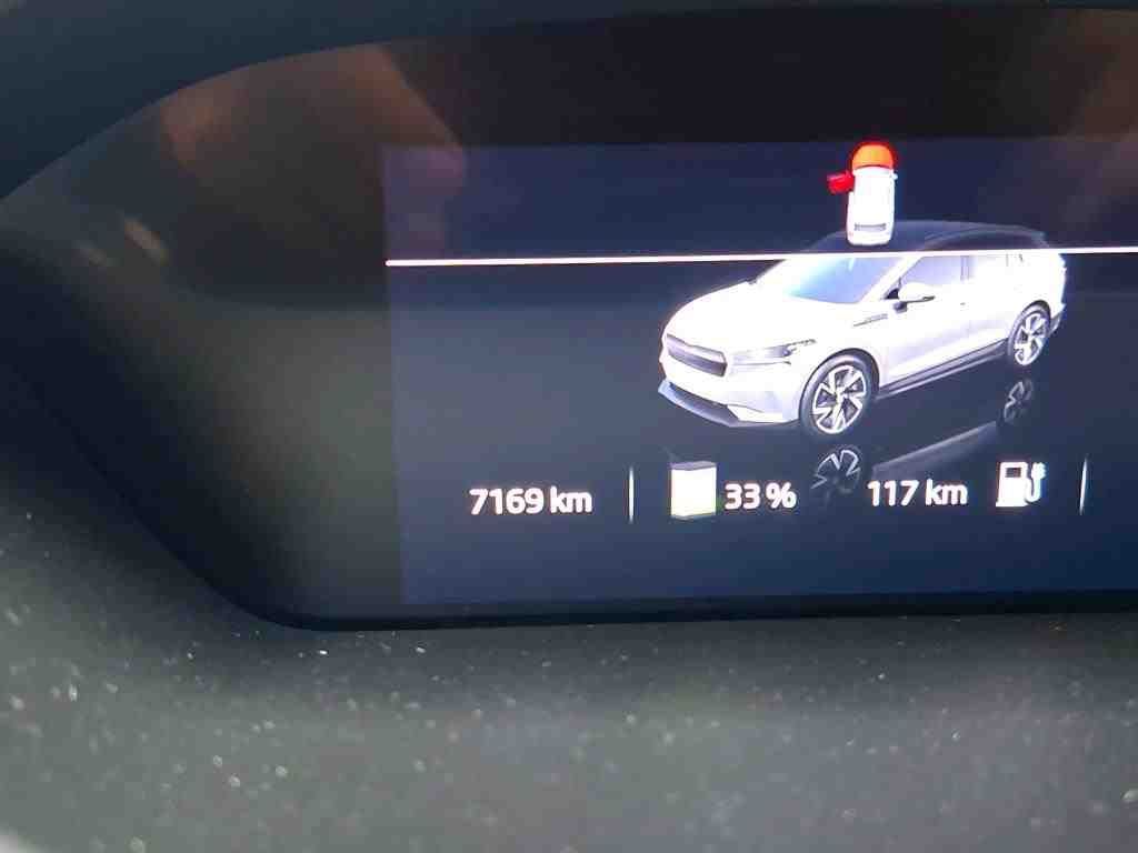 Fahrzeugabbildung SKODA Enyaq 60 Loft ACC|LED|Navi|VirtualCP|Akustikglas