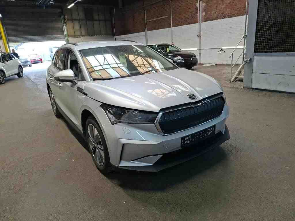 Fahrzeugabbildung SKODA Enyaq 60 Loft ACC|LED|Navi|VirtualCP|Akustikglas
