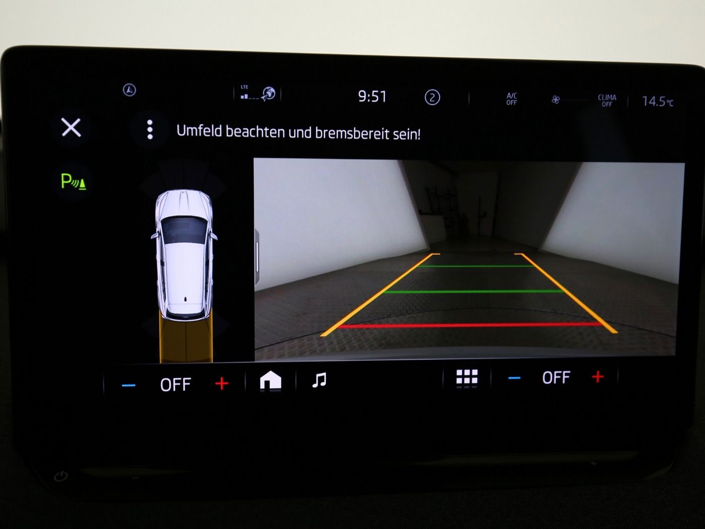 Fahrzeugabbildung SKODA Enyaq 60 Loft LED|Navi|VirtualCP|Akustikglas|PDC