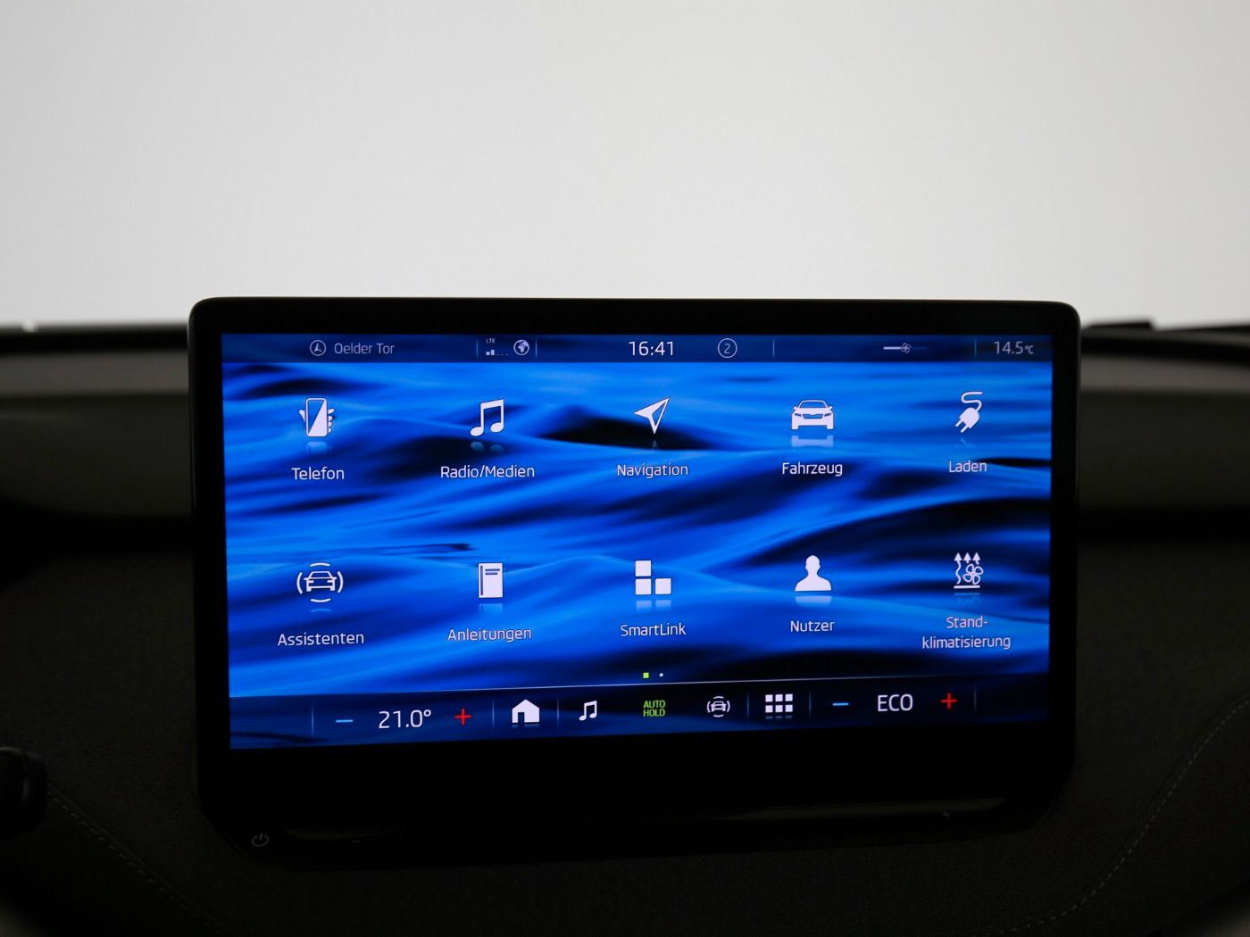 Fahrzeugabbildung SKODA Enyaq 60 Loft LED|Navi|VirtualCP|Akustikglas|PDC