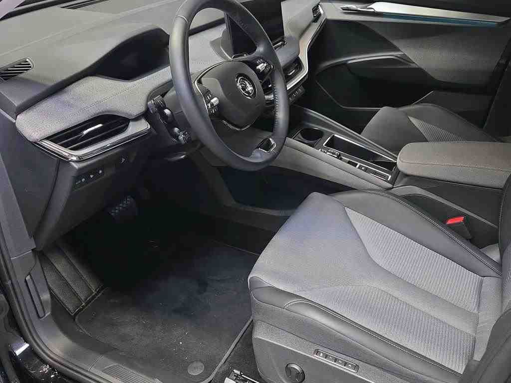 Fahrzeug autohaus mense Fahrzeugabbildung SKODA Enyaq 60 Loft ACC|LED|Navi|VirtualCP|Akustikglas