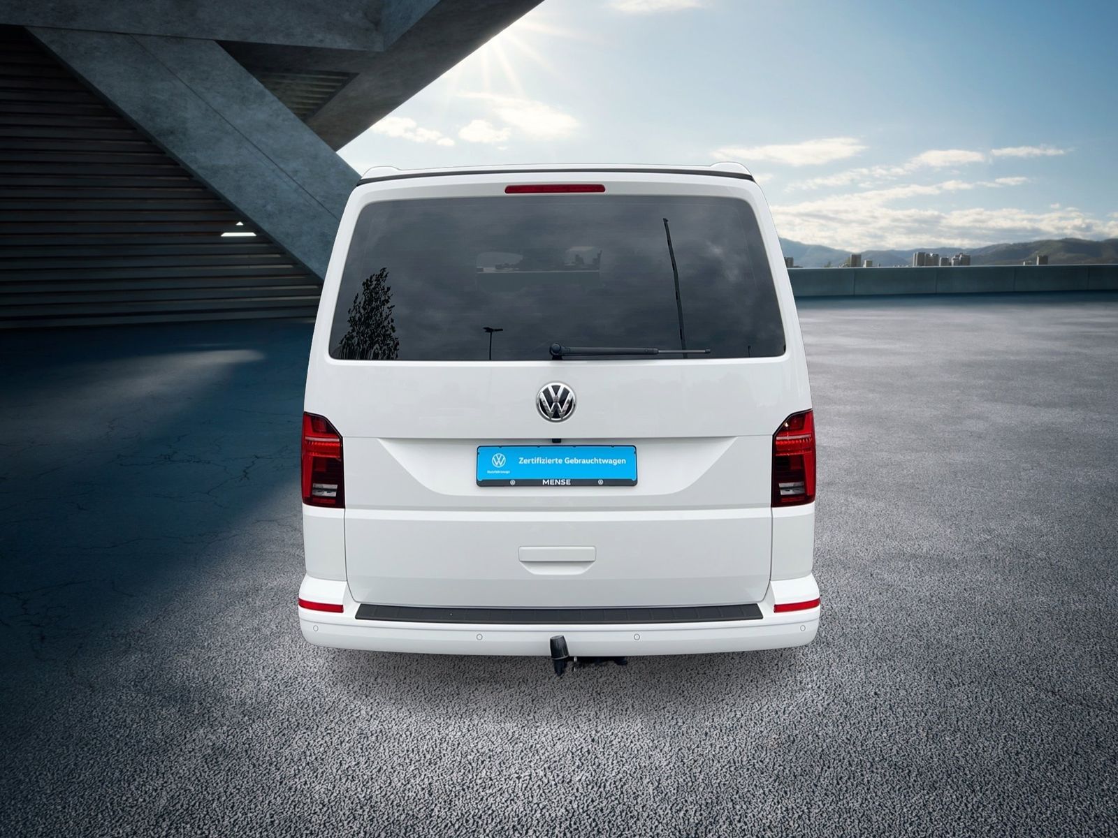 Fahrzeugabbildung Volkswagen T6.1 2.0 TDI 4Motion California Beach Tour AHK