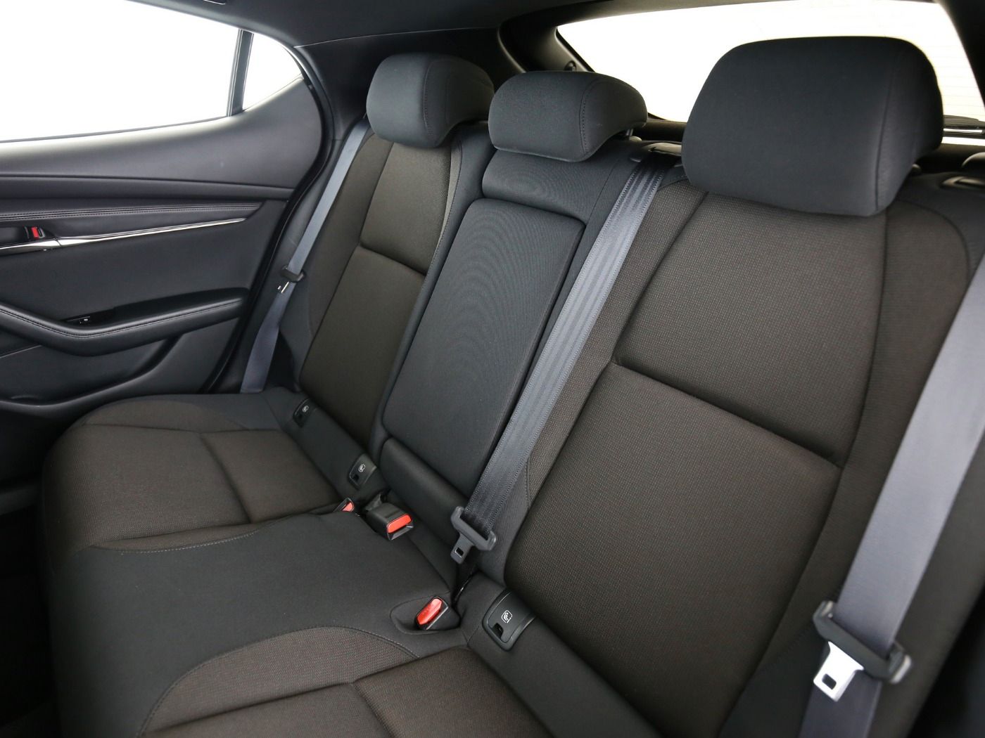 Fahrzeugabbildung Mazda 3 SKYACTIV-G 2.0 Selection HUD|ACC|LED|Navi|PDC