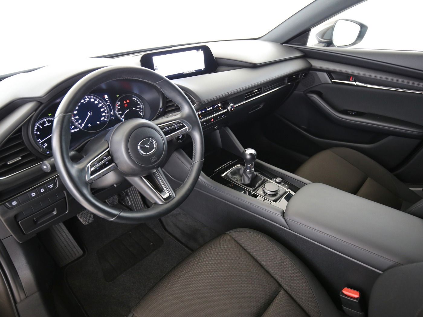 Fahrzeugabbildung Mazda 3 SKYACTIV-G 2.0 Selection HUD|ACC|LED|Navi|PDC