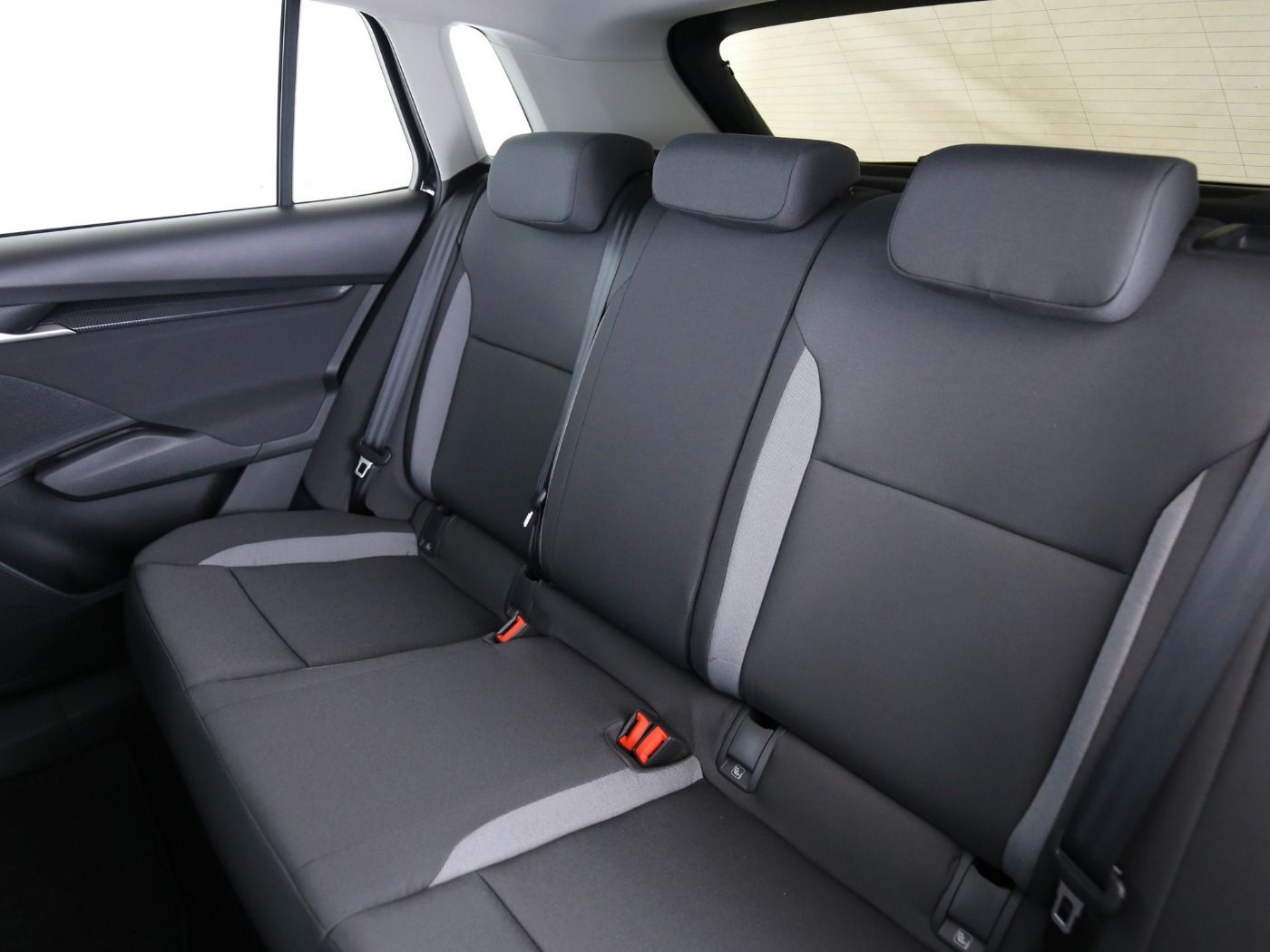 Fahrzeug autohaus mense Fahrzeugabbildung SKODA Elroq 50 Tour Studio Matrix|ACC|LED|Navi|Kamera