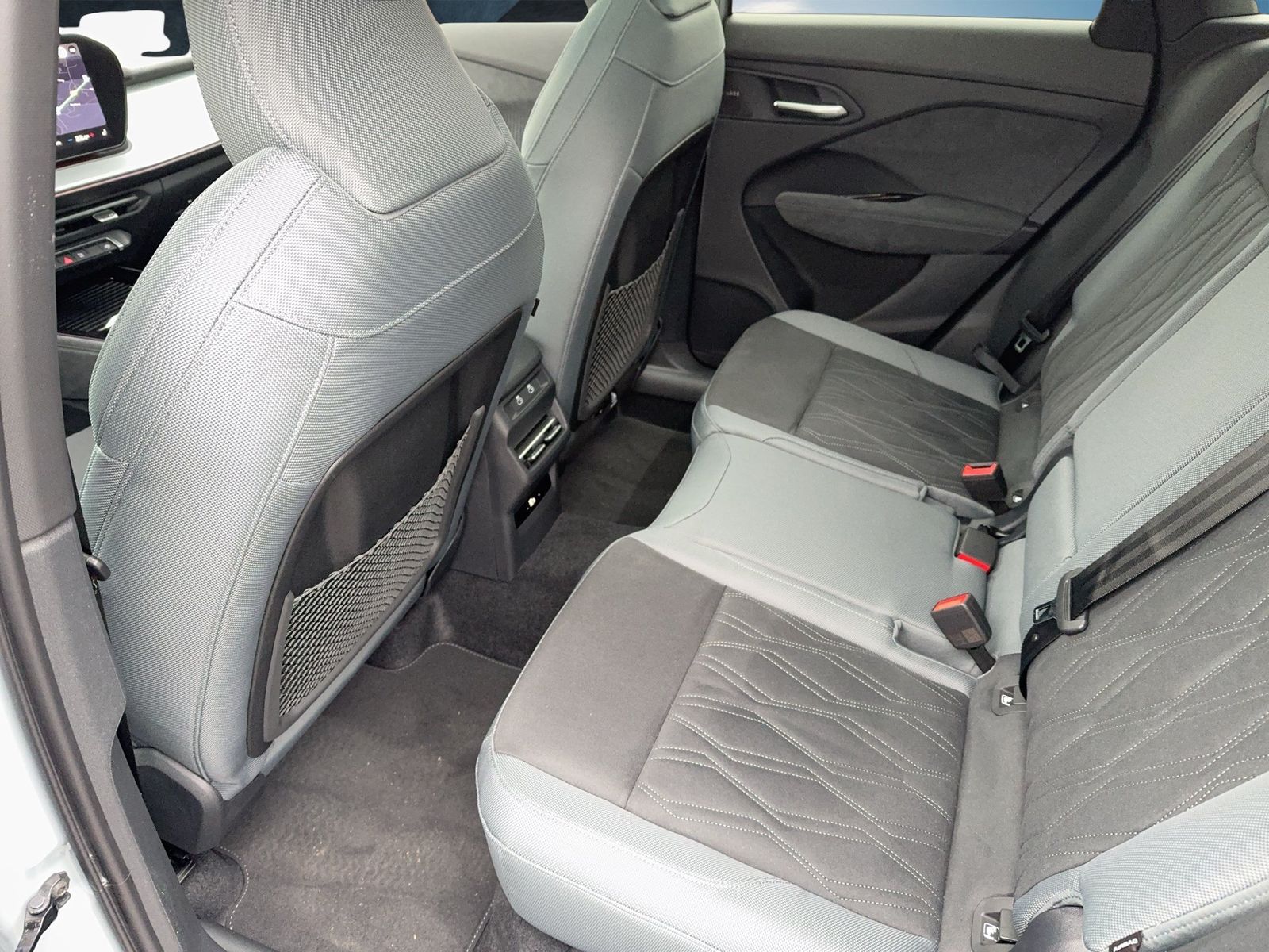 Fahrzeugabbildung Audi Q3 SUV e-hybrid 200 kW S tronic Matrix|Sonos|HUD