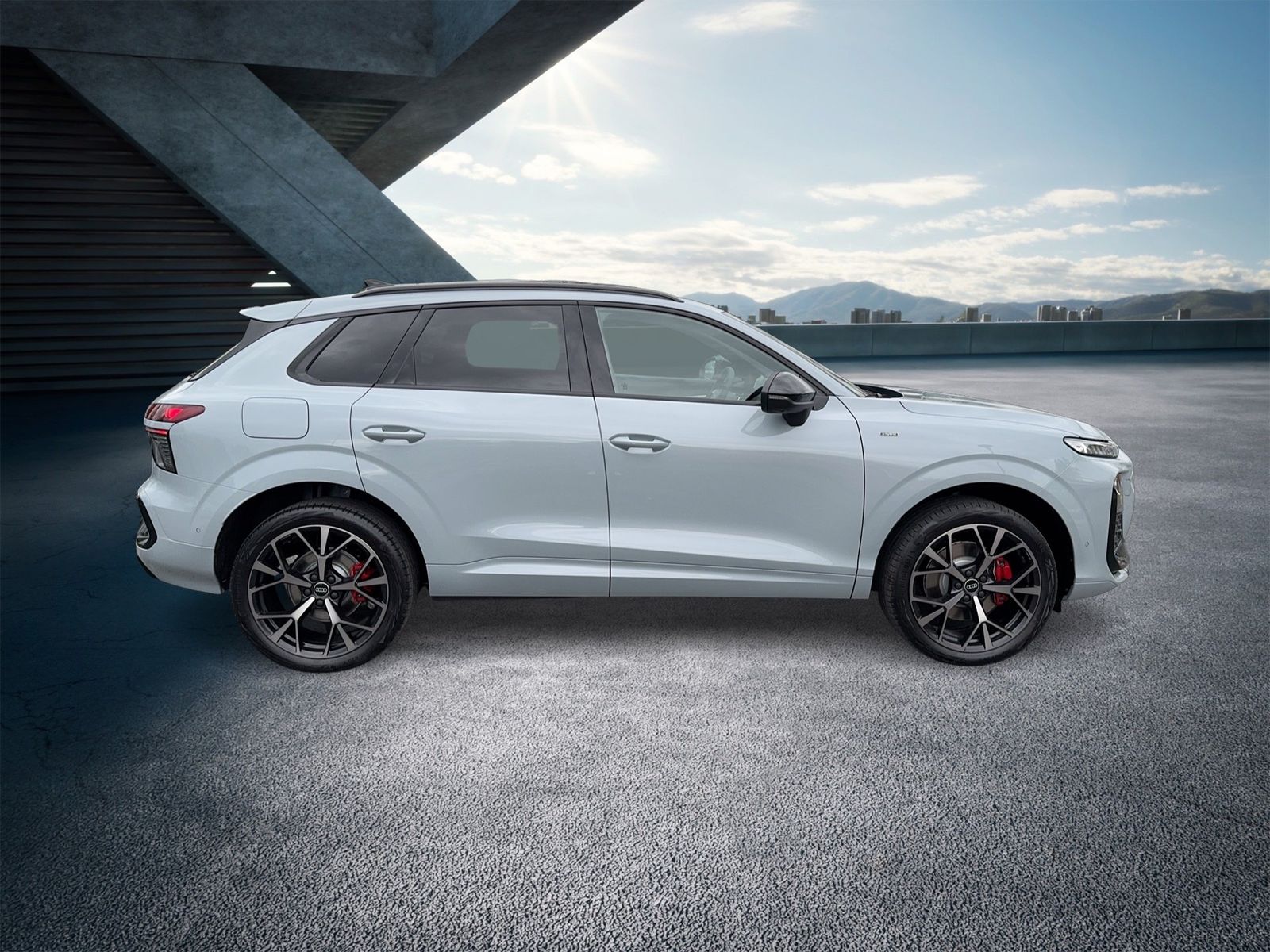 Fahrzeugabbildung Audi Q3 SUV e-hybrid 200 kW S tronic Matrix|Sonos|HUD