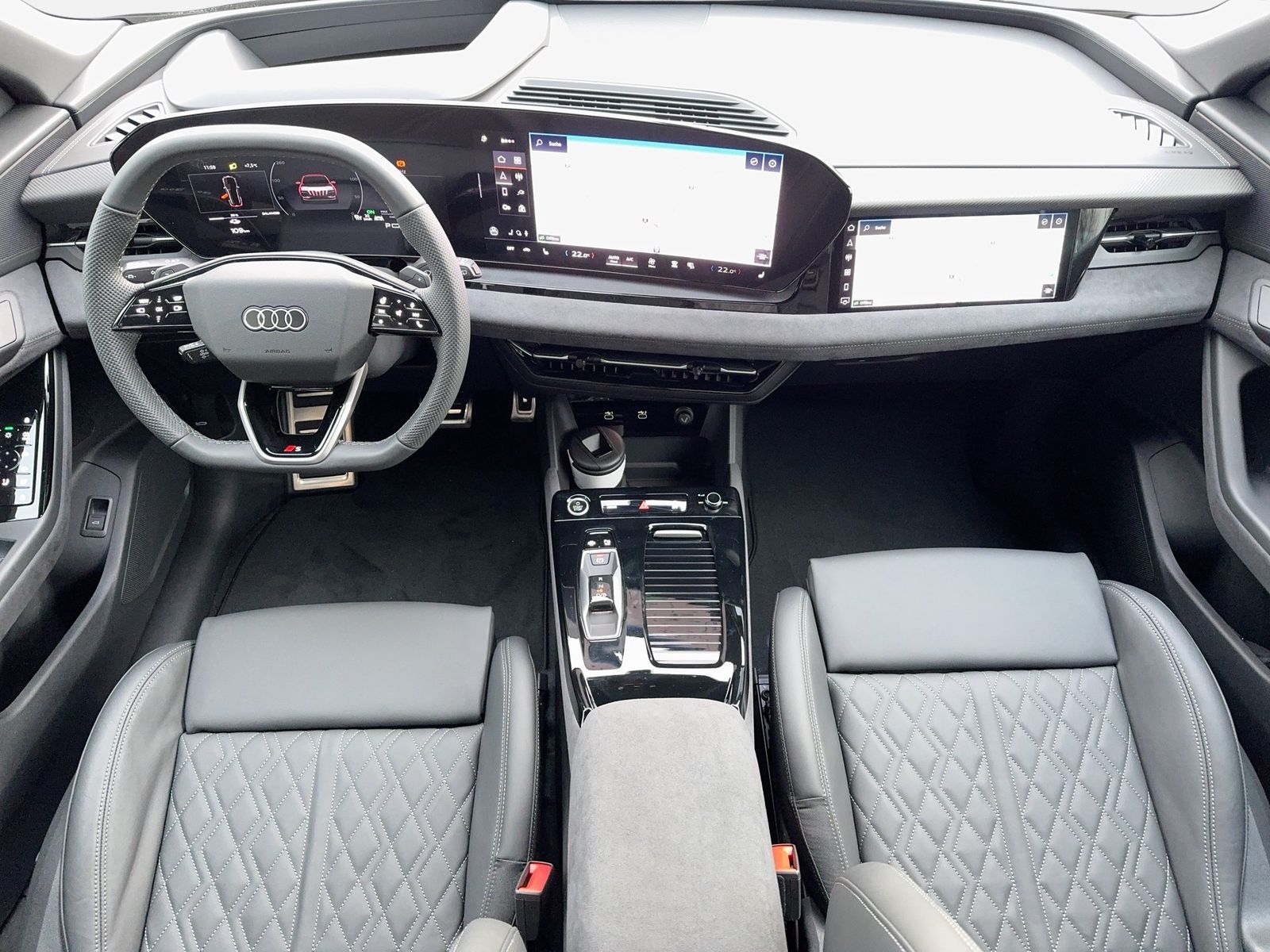 Fahrzeugabbildung Audi Q6 SUV e-tron quattro 285 kW B&O|AHK|HUD|Luft|LM