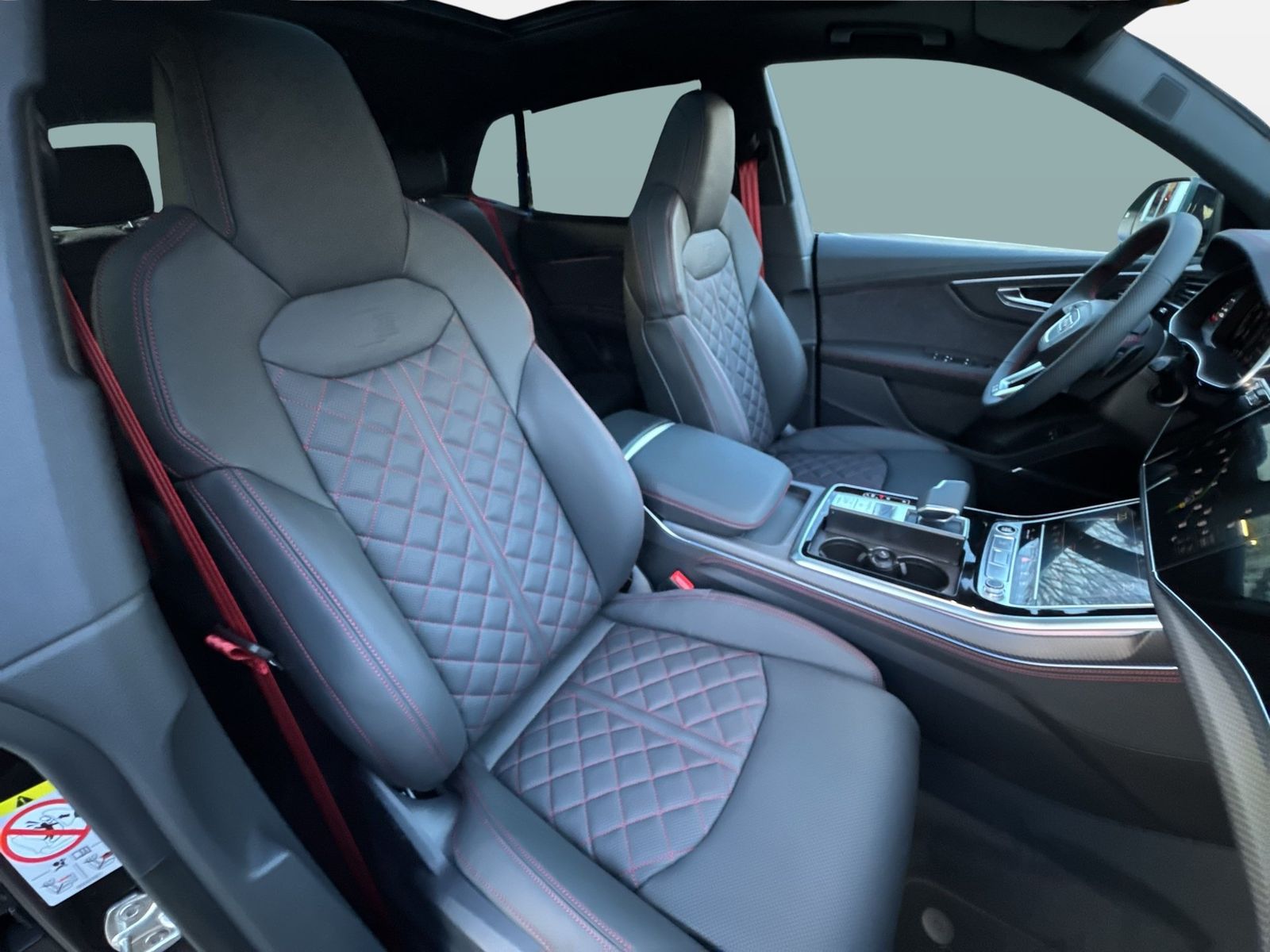 Fahrzeugabbildung Audi Q8 TFSIe S line business Matrix|Pano|HUD|