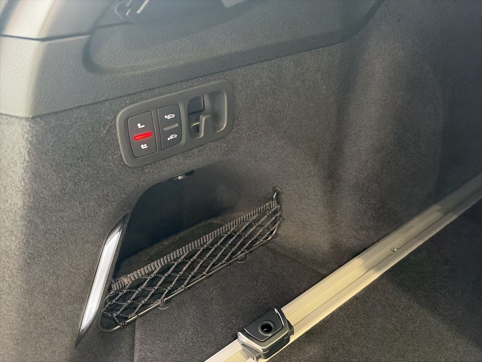 Fahrzeugabbildung Audi Q7 SUV S line 60TFSIe AHK|Pano|Luft|B&O