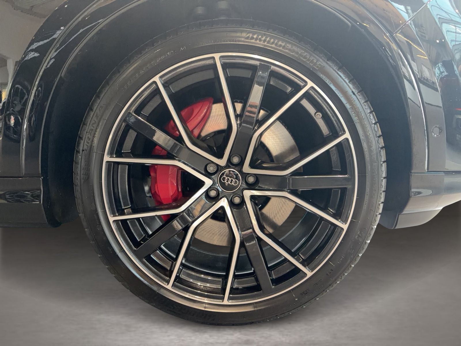 Fahrzeugabbildung Audi Q7 SUV S line 60TFSIe AHK|Pano|Luft|B&O