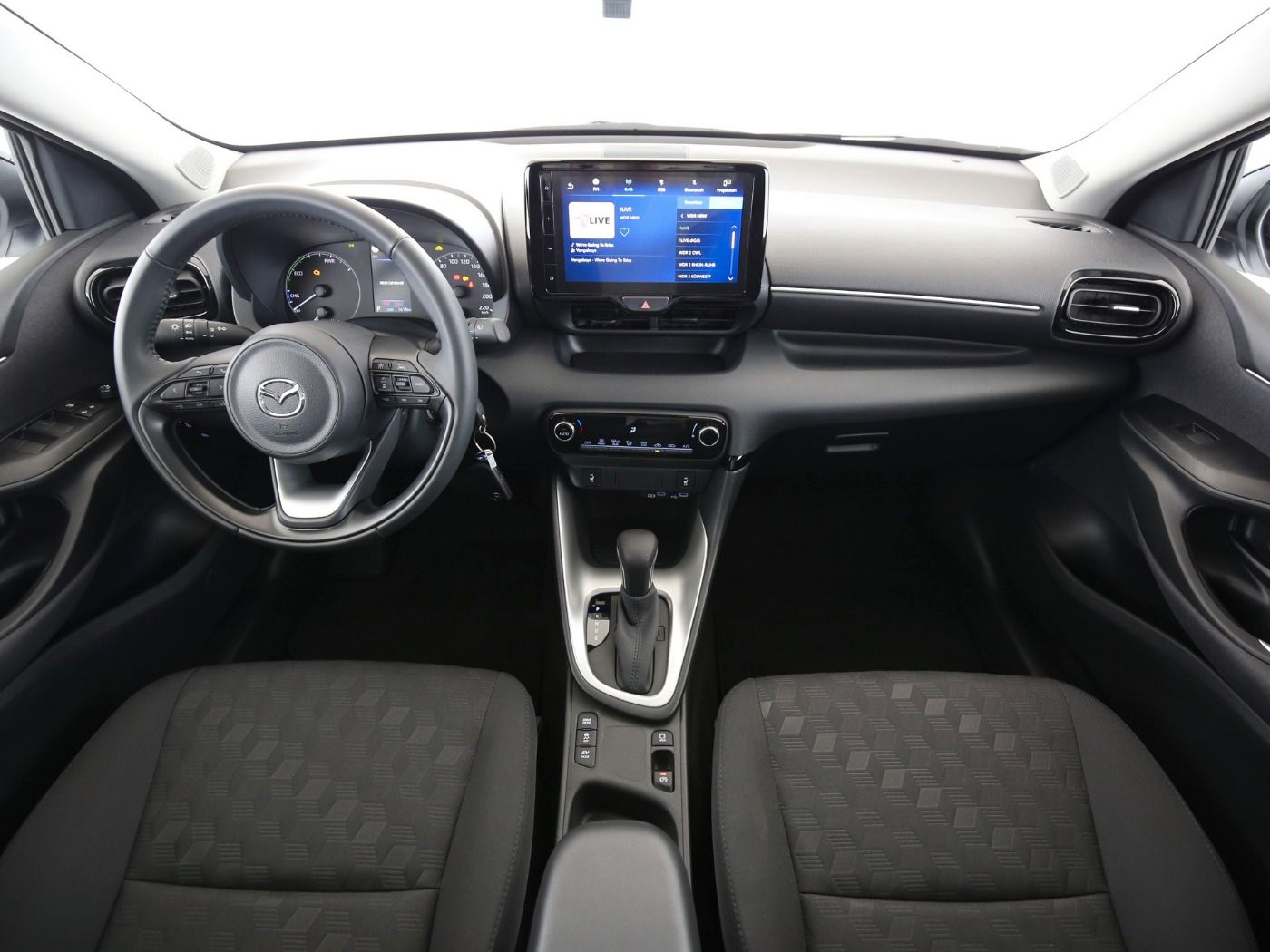 Fahrzeugabbildung Mazda 2 1.5 HEV Centre-Line ACC|DynLicht|Facelift|SHZG