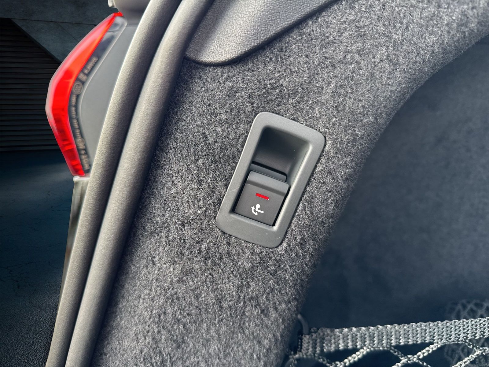 Fahrzeug autohaus mense Fahrzeugabbildung Audi A6 Sportback e-tron quattro 315 kW B&O|AHK|HUD