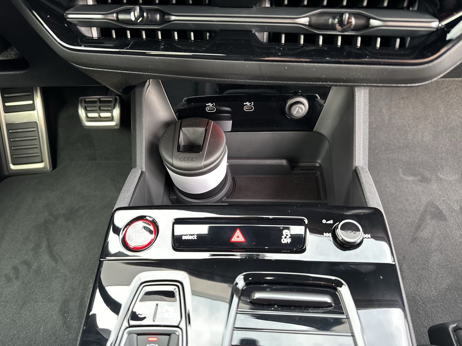 Fahrzeug autohaus mense Fahrzeugabbildung Audi A6 Sportback e-tron quattro 315 kW B&O|AHK|HUD