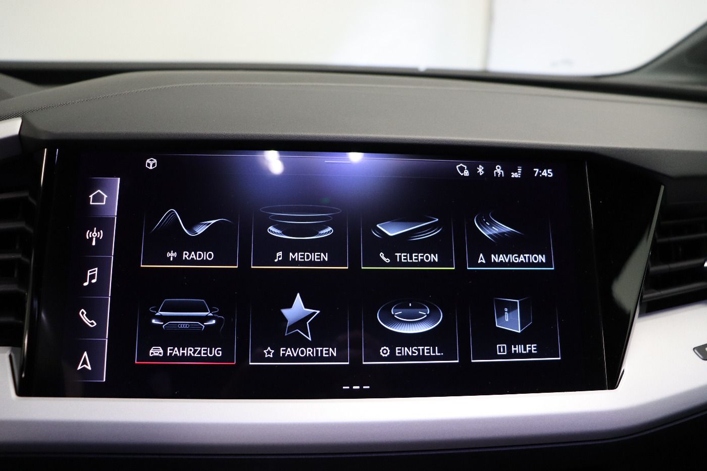 Fahrzeug autohaus mense Fahrzeugabbildung Audi Q4 e-tron 40 Standhzg|LED|Navi|VirtualCP