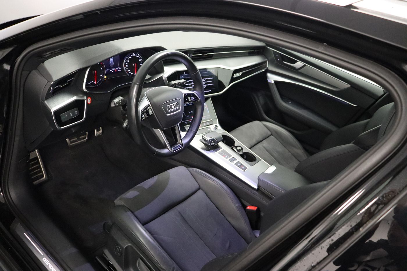 Fahrzeug autohaus mense Fahrzeugabbildung Audi A6 allroad 45 TDI Quattro S tronic AHK