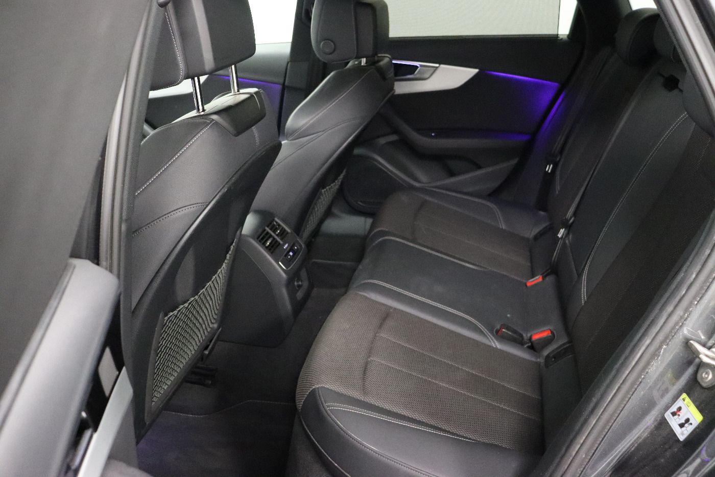 Fahrzeugabbildung Audi A4 Avant 40 TDI quattro S tronic S line