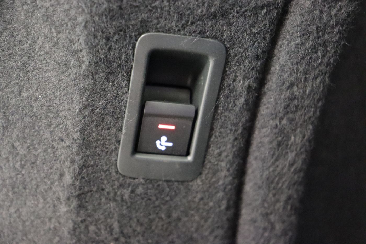 Fahrzeugabbildung Audi A4 Avant 40 TDI quattro S tronic S line