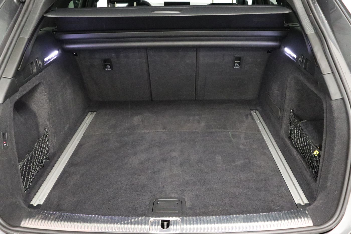 Fahrzeugabbildung Audi A4 Avant 40 TDI quattro S tronic S line