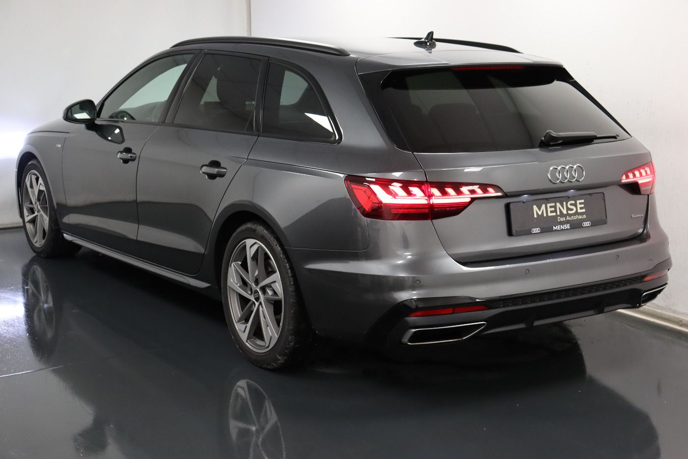 Fahrzeugabbildung Audi A4 Avant 40 TDI quattro S tronic S line