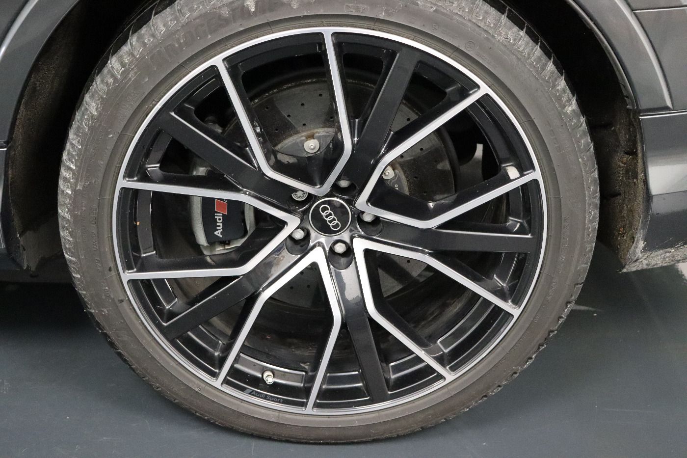 Fahrzeug autohaus mense Fahrzeugabbildung Audi SQ7 TFSI quattro tiptronic competition Matrix|B&