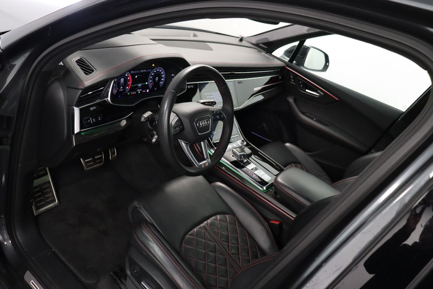 Fahrzeug autohaus mense Fahrzeugabbildung Audi SQ7 TFSI quattro tiptronic competition Matrix|B&