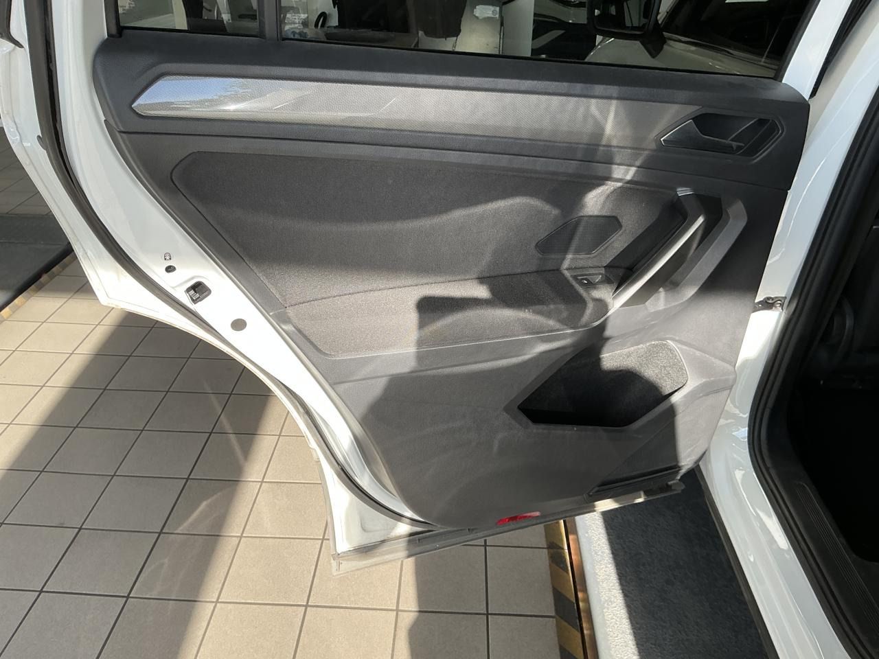 Fahrzeugabbildung Volkswagen Tiguan Allspace 2.0 TDI DSG Life