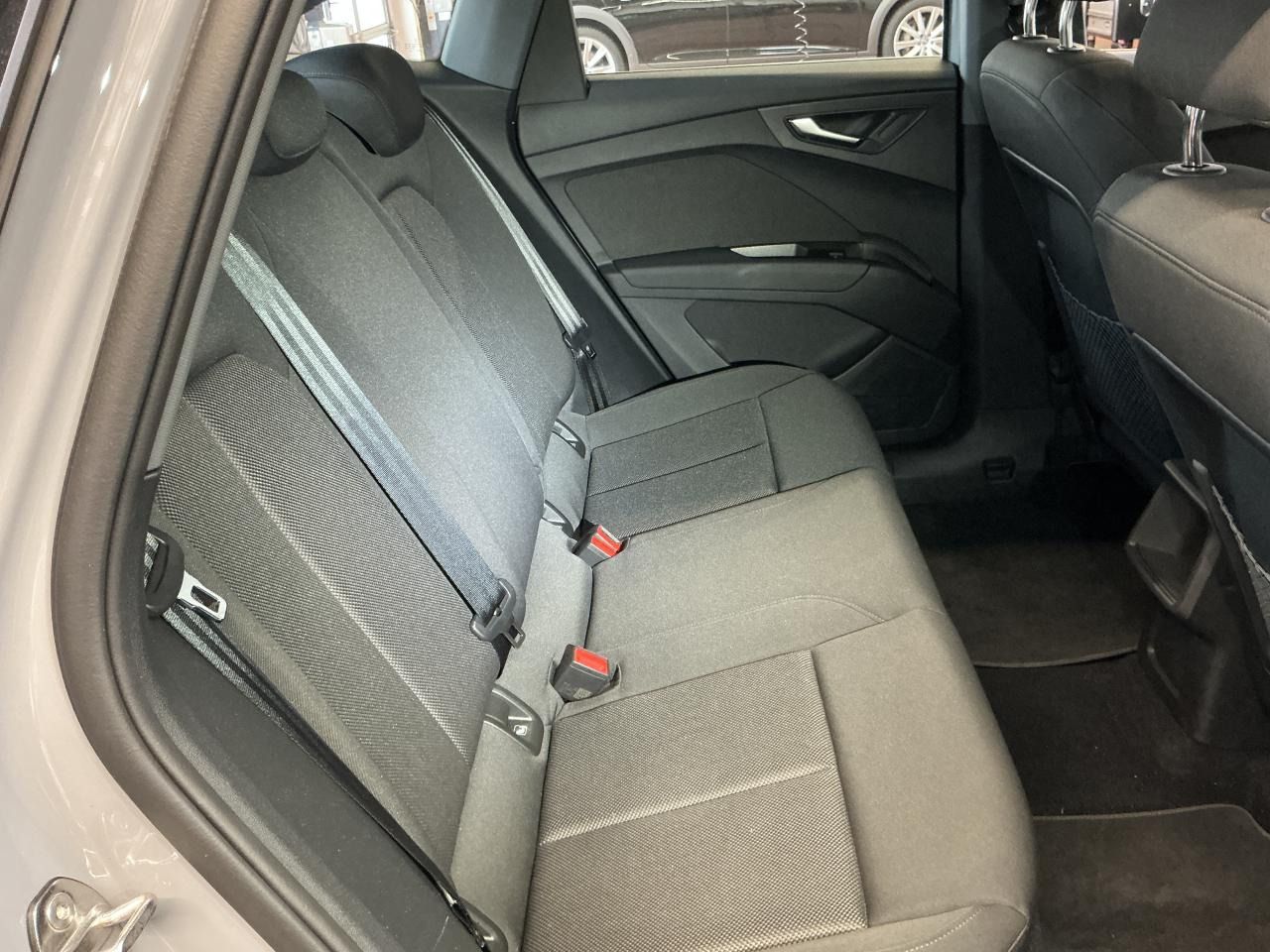 Fahrzeugabbildung Audi Q4 Sportback e-tron 35 Standhzg|ACC|LED|Navi|PDC