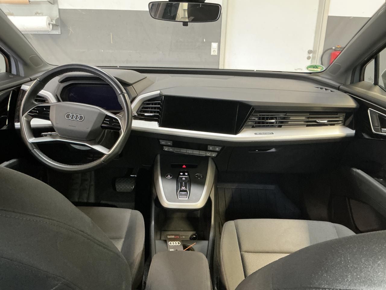 Fahrzeugabbildung Audi Q4 Sportback e-tron 35 Standhzg|ACC|LED|Navi|PDC