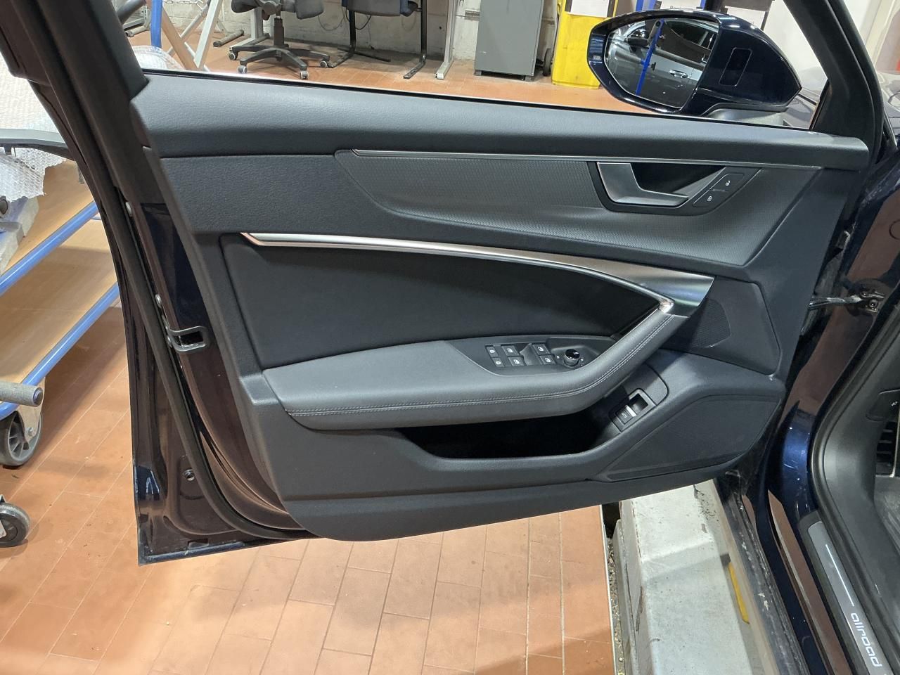 Fahrzeug autohaus mense Fahrzeugabbildung Audi A6 allroad 45 TDI quattro S tronic Matrix|AHK|Lu