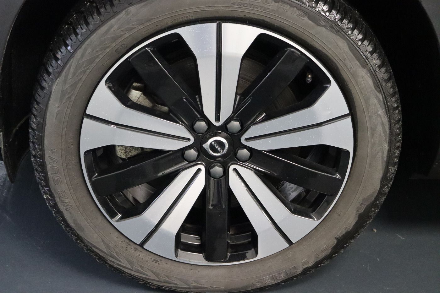 Fahrzeug autohaus mense Fahrzeugabbildung Volvo C40 Plus Recharge Pure Electric AWD Pano|SD|ACC