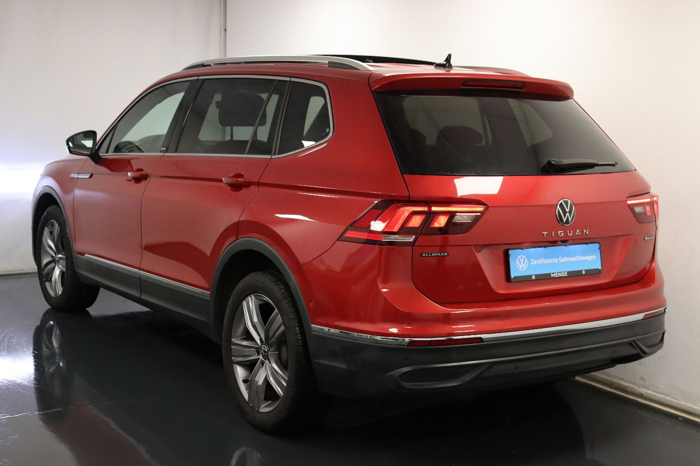 Fahrzeug autohaus mense Fahrzeugabbildung Volkswagen Tiguan Allspace 2.0 TDI 4Motion DSG Life Matrix