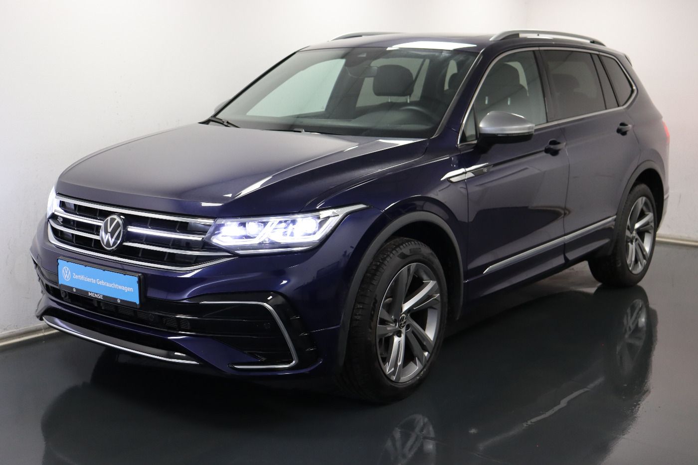 Fahrzeugabbildung Volkswagen Tiguan Allspace 2.0 TSI 4Motion DSG R-Line h/k