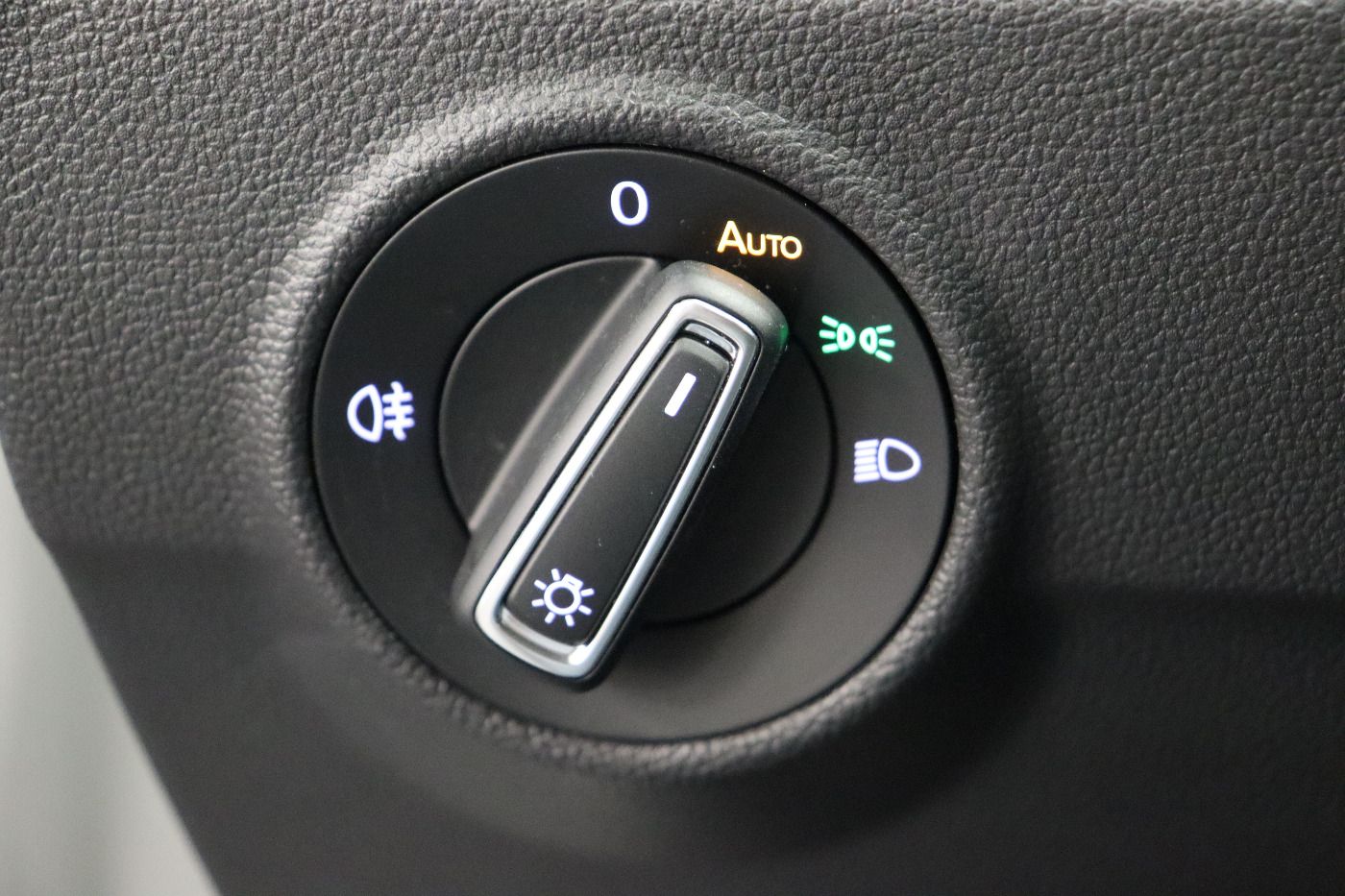 Fahrzeug autohaus mense Fahrzeugabbildung Volkswagen T-Roc 1.0 TSI Life Goal CarPlay|ACC|LED|Navi|PDC