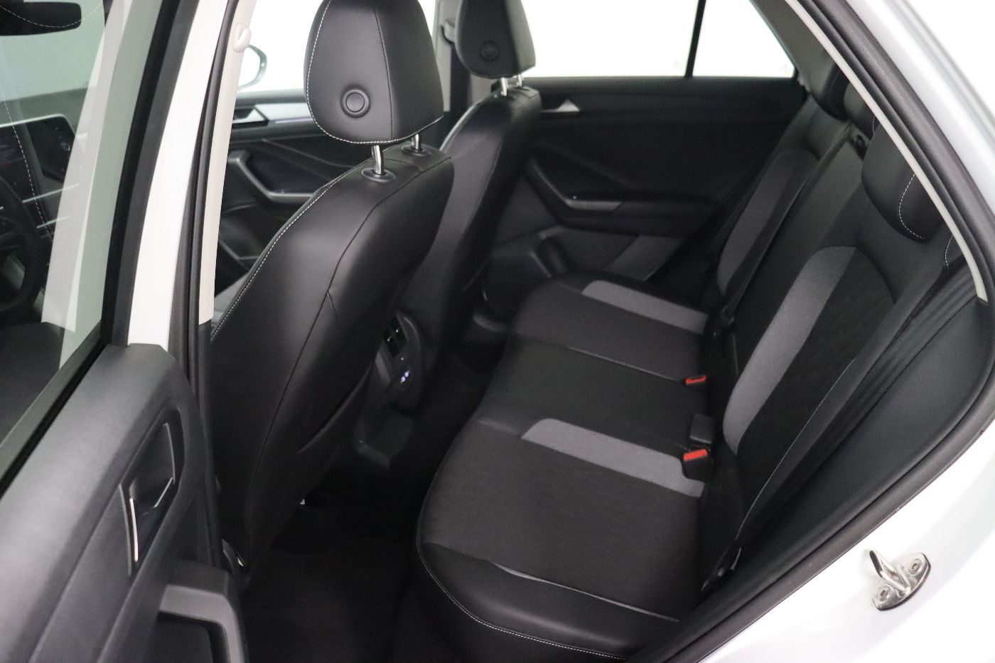 Fahrzeug autohaus mense Fahrzeugabbildung Volkswagen T-Roc 1.0 TSI Life Goal CarPlay|ACC|LED|Navi|PDC