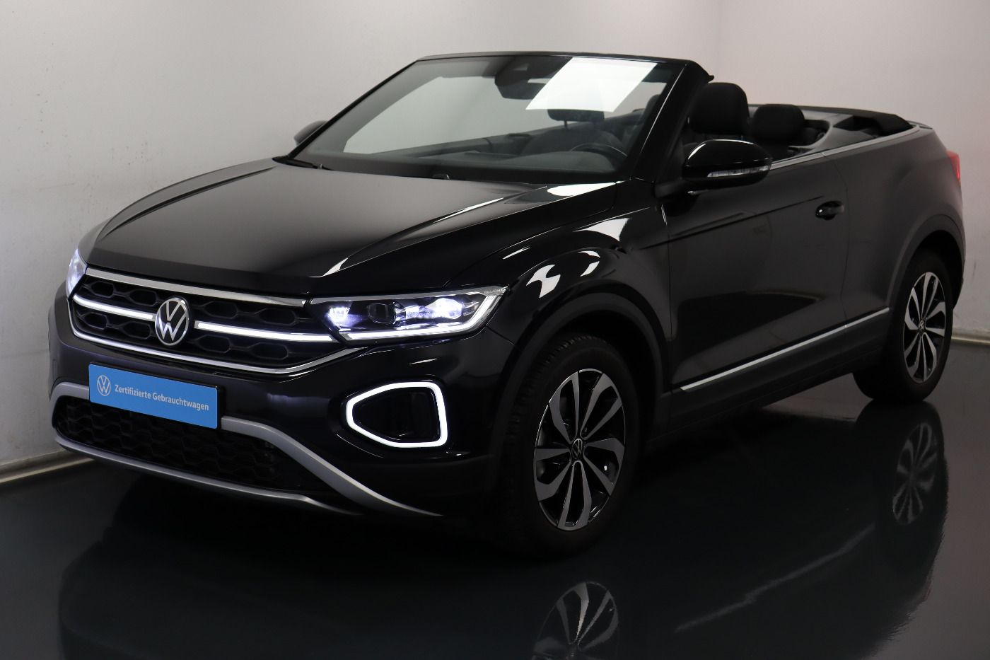 Fahrzeugabbildung Volkswagen T-Roc Cabriolet 1.5 TSI Style IQ.Light|Matrix|LM