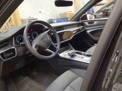 Fahrzeugabbildung Audi A6 Avant 45 TDI quattro advanced 20 (Facelift)