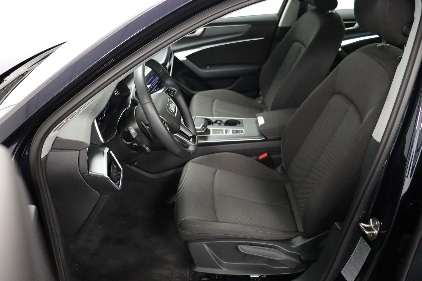 Fahrzeugabbildung Audi A6 Avant 45 TDI quattro S tronic advanced ACC