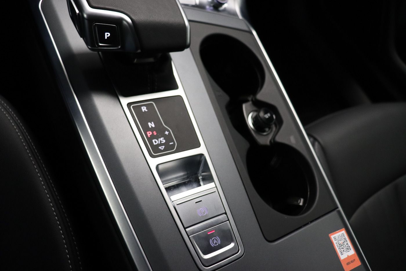 Fahrzeug autohaus mense Fahrzeugabbildung Audi A6 Avant 45 TDI quattro S tronic Advanced Matrix