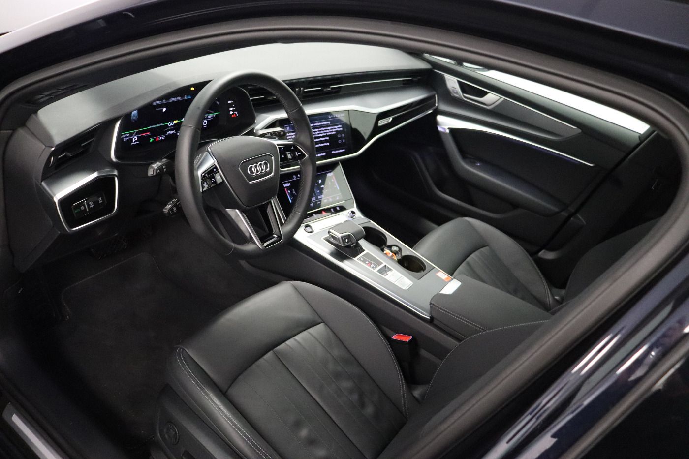 Fahrzeug autohaus mense Fahrzeugabbildung Audi A6 Avant 45 TDI quattro S tronic Advanced Matrix