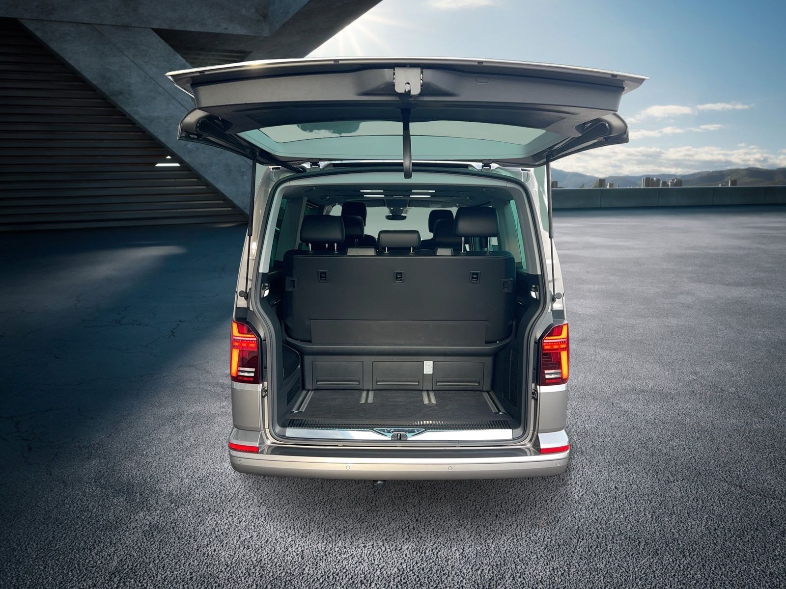 Fahrzeugabbildung Volkswagen T6.1 Multivan 2.0 TDI FWD Generation Six