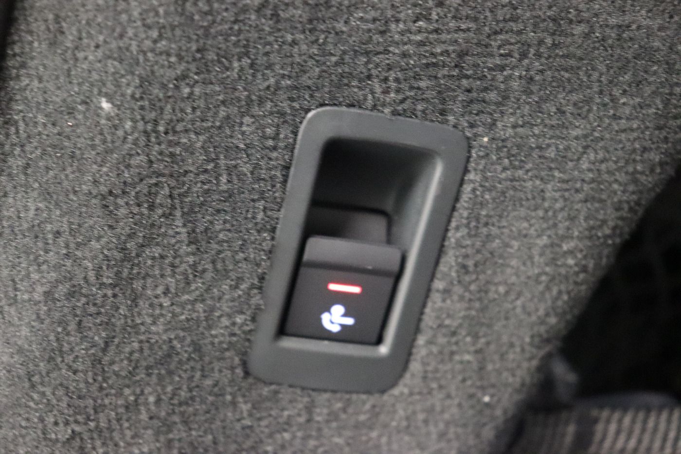 Fahrzeugabbildung Audi A6 Avant 50 TFSI e quattro S tronic Advanced B&O