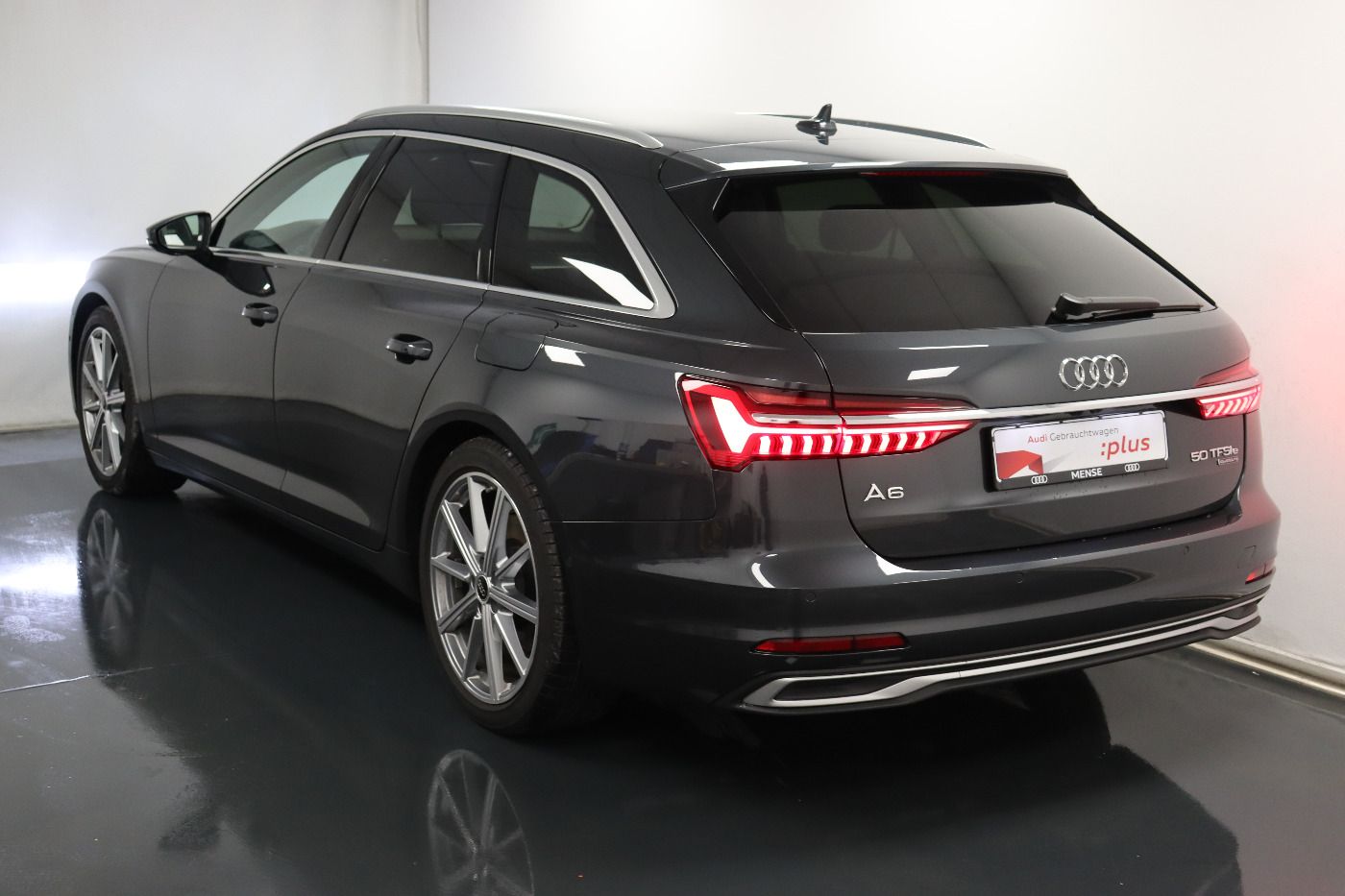 Fahrzeugabbildung Audi A6 Avant 50 TFSI e quattro S tronic Advanced B&O